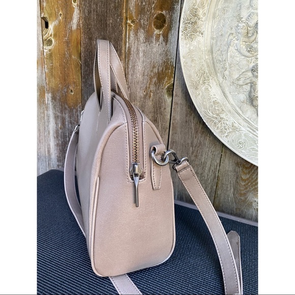 MATT& NAT taupe tote satchel purse - Picture 5 of 10